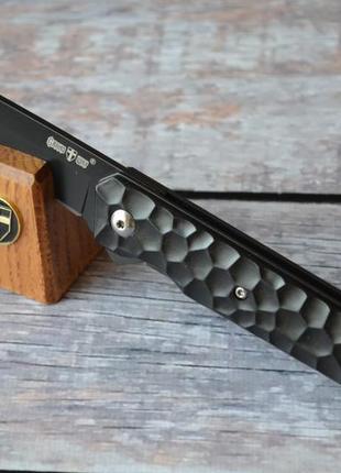 Складной нож тор 3 с замком liner lock, является полноправным представителем самобытного семейства танто