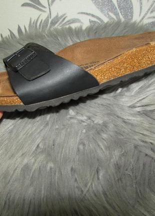 Birkenstock босоножки 23.5 см стелька4 фото