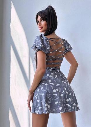 Платье мини со шнуровкой на спинке8 фото