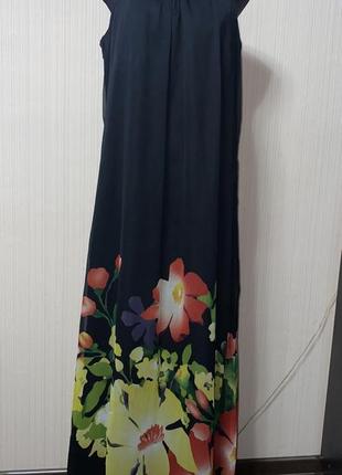 Платье черное макси в цветочный принт2 фото