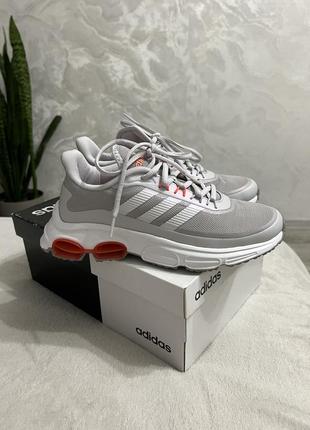 Кроссовки adidas quadcube