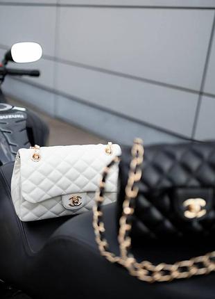 Chanel 2.55 в трех цветах
