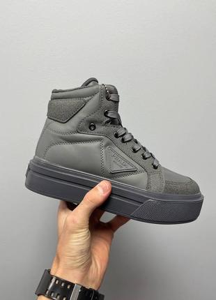 Женские кроссовки  prada macro re-nylon brushed leather sneakers grey4 фото