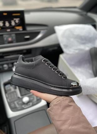 Женские кроссовки   alexander mcqueen low black metal (нубук) александр маквин1 фото