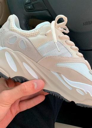 Женские кроссовки adidas yeezy boost 700 адидас изи буст