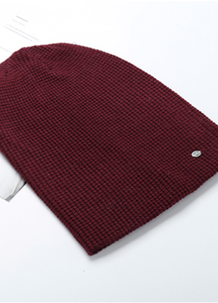 Женская шапка mosnow цвет бордовый