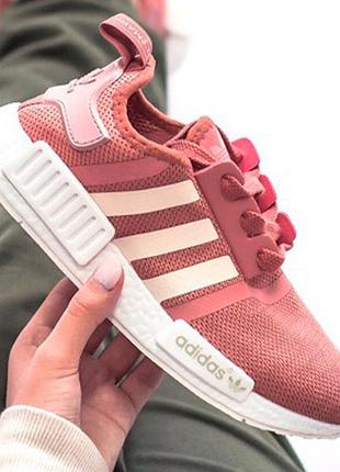 Женские кроссовки  adidas nmd