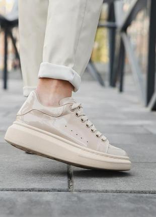 Женские кроссовки   alexander mcqueen low light beige matte александр маквин