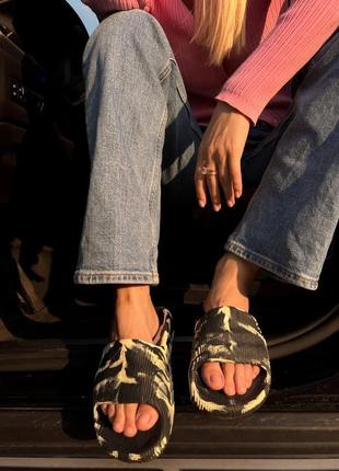 Мужские и женские кроссовки  adidas adilette slide carbon black matte2 фото