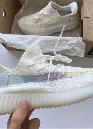 Жіночі кросівки adidas yeezy boost 350 v2 white rainbow