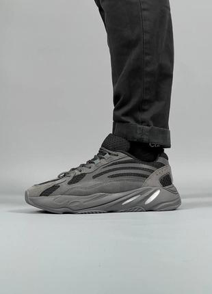 Мужские кроссовки  adidas yeezy boost 700 v2 gray black5 фото