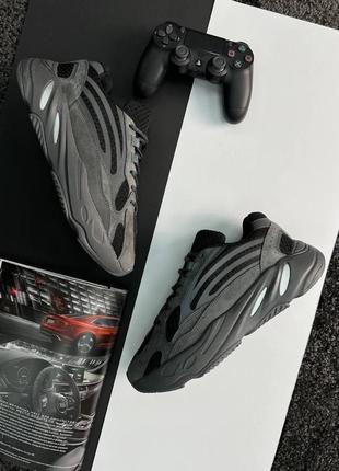 Мужские кроссовки  adidas yeezy boost 700 v2 gray black7 фото