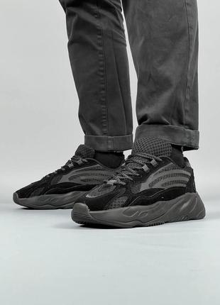 Мужские кроссовки   adidas yeezy boost 700 v2 all black1 фото