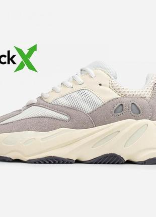 Adidas yeezy boost 700 v1 analog10 фото