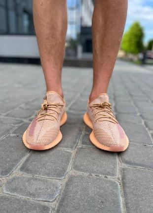 Мужские и женские кроссовки  adidas yeezy boost 350 v2 'clay'5 фото
