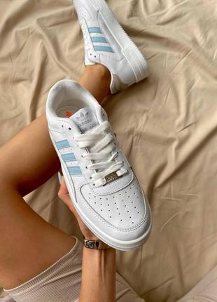 Кросівки жіночі adidas адідас