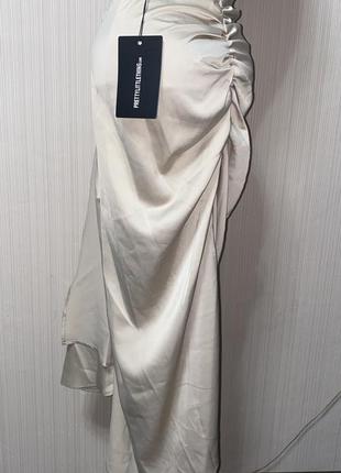 Шикарная юбка миди сатиновая бежевая на запах секси5 фото
