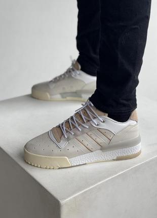 Мужские кроссовки  adidas rivalry rm beige