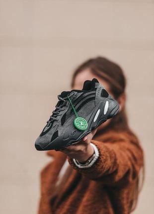 Мужские и женские кроссовки   adidas yeezy boost 700 v2  адидас изи буст6 фото