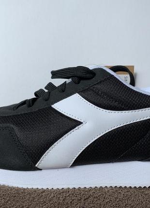 Кроссовки diadora
