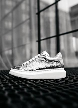 Жіночі кросівки  alexander mcqueen low leather trimmed glitter александр маквин