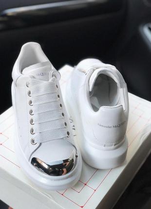 Mcqueen white metal