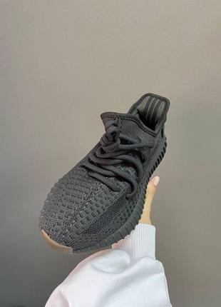 Harga adidas yeezy boost 350 v2 black outlet