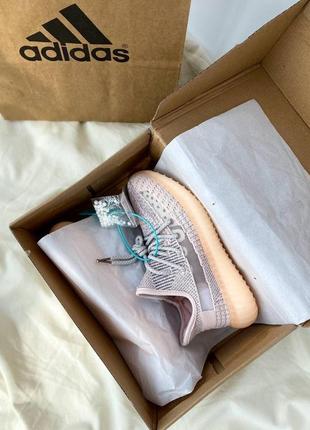 Женские кроссовки  adidas yeezy boost 350 v2 synth9 фото