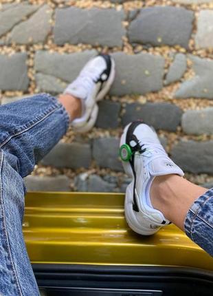 Женские кроссовки  adidas falcon white6 фото