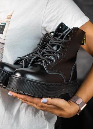 Ботинки женские Dr Martens Shoes 22209001