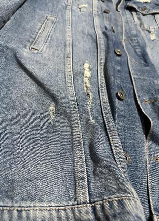 Подовжена джинсова куртка3 фото