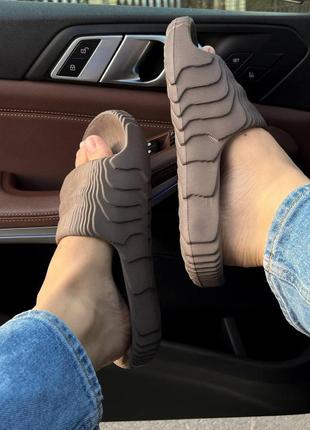 Шлепанцы женские adidas adilette slide brown3 фото