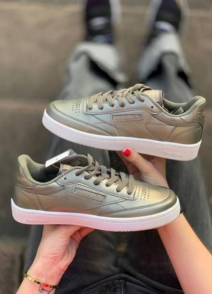 Женские кроссовки  reebok club c 85 olive green2 фото