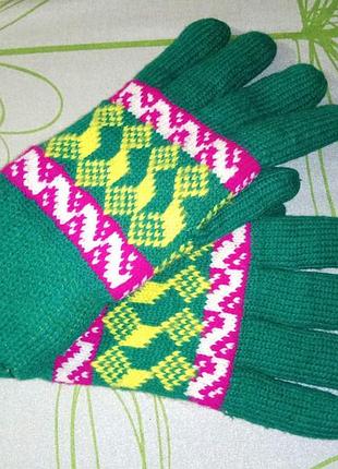 Перчатки детские!изнутри овчинна!распродажа!размеры разные!цена 250 грн