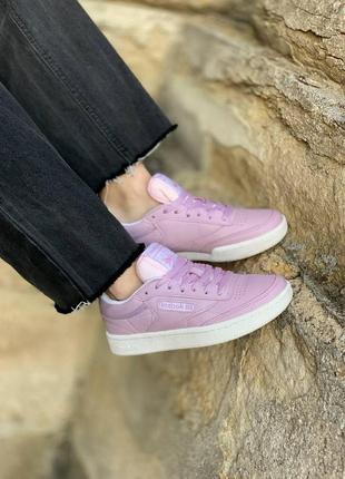 Женские кроссовки  reebok club c 85 pink1 фото