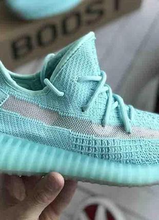 Женские кроссовки  adidas yeezy boost 350 v2 blue