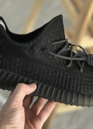 Мужские кроссовки  adidas yeezy boost 350 v2 black static  full reflective1 фото