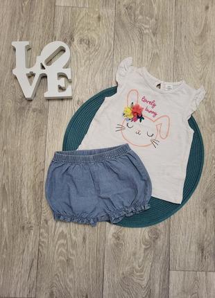 Фірмовий, гарненький комплект одягу для дівчинки