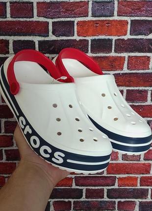 Шлепанцы женские  crocs white black red logo