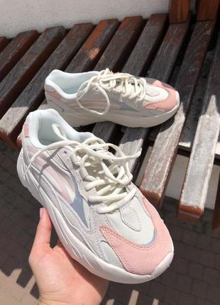 Женские кроссовки adidas yeezy boost 700 адидас изи буст