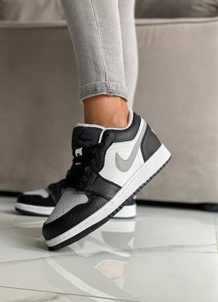 Женские кроссовки jordan retro 1 джордан ретро