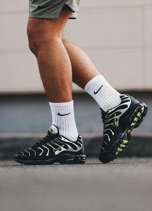 Мужские кроссовки  nike air max tn plus black green