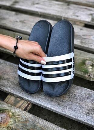 Женские кроссовки  adidas adilette black white