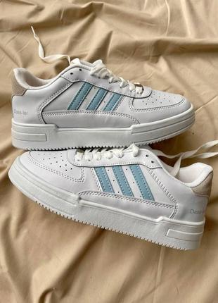 Кросівки жіночі adidas адідас