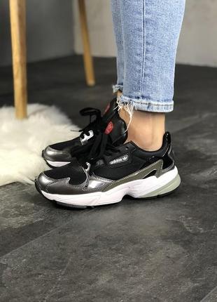 Женские кроссовки  adidas falcon black lacquered