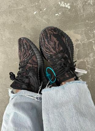 Чоловічі та жіночі кросівки   adidas yeezy boots 350  адидас изи буст5 фото