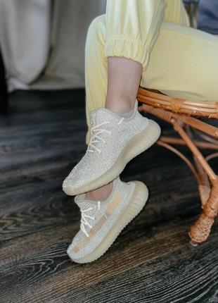 Женские кроссовки  adidas sty10053 yeezy boost 350 v2 ludmark reflective