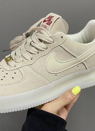 Женские кроссовки  nike air force 1 beige