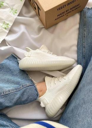 Мужские / женские кроссовки  adidas yeezy boost 350 v2 triple white crem sole7 фото