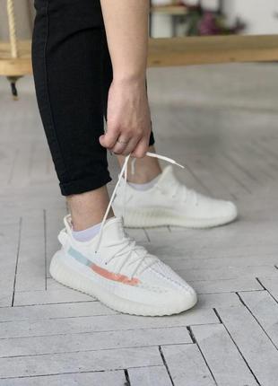 Женские кроссовки  adidas yeezy boost 350 v2 white rainbow 27 фото